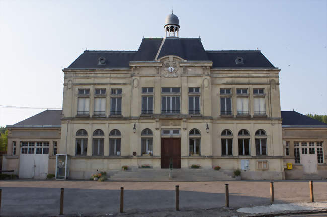 L'hôtel de ville - Craonne (02160) - Aisne