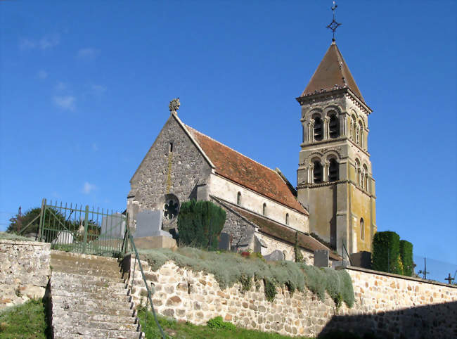 L'église Saint-Pierre - Oulchy-la-Ville (02210) - Aisne