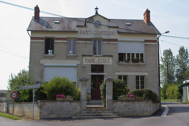 L'hôtel de ville de Pancy-Courtecon - Pancy-Courtecon (02860) - Aisne
