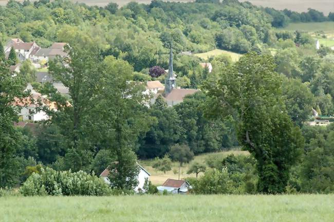Pargny la Dhuys et son clocher effilé - Pargny-la-Dhuys (02330) - Aisne