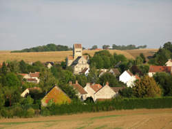 Chasse aux oeufs à la ferme de Ressons à Latilly