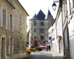 Exposition Homme / Animal à Vic-sur-Aisne