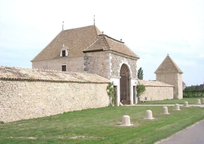 le château de Masse sur la commune de Corcelles-les-Arts - Corcelles-les-Arts (21190) - Côte-d'Or