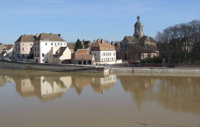 Conférence au Musée de l'Etang Rouge par l'archéologue Louis Roussel