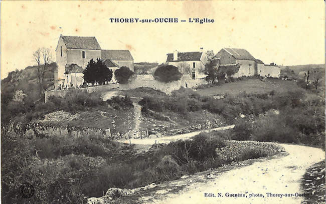 Église et presbytère de Thorey-sur-Ouche (carte postale ancienne, 1905) - Thorey-sur-Ouche (21360) - Côte-d'Or