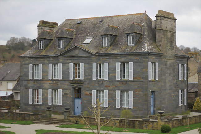 Mairie de Gouarec - Gouarec (22570) - Côtes-d'Armor