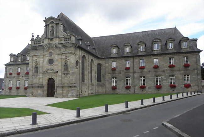 Visite littéraire contée par Catherine Phet