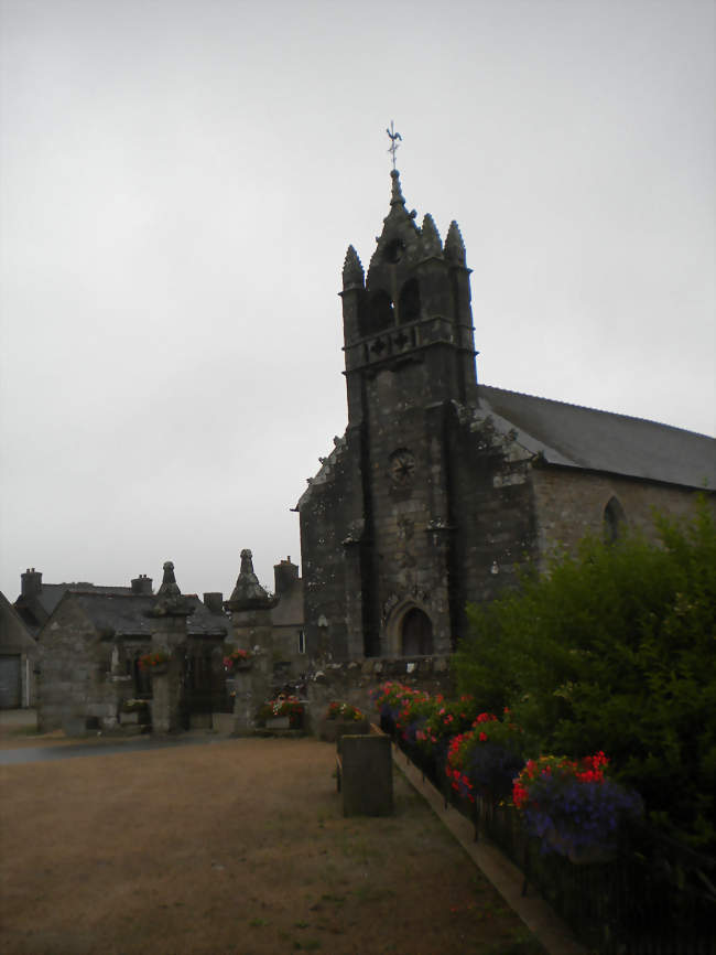 L'église Saint-Grégoire - Lanrivain (22480) - Côtes-d'Armor