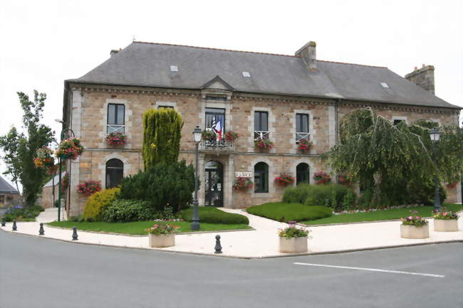 La mairie - Louargat (22540) - Côtes-d'Armor