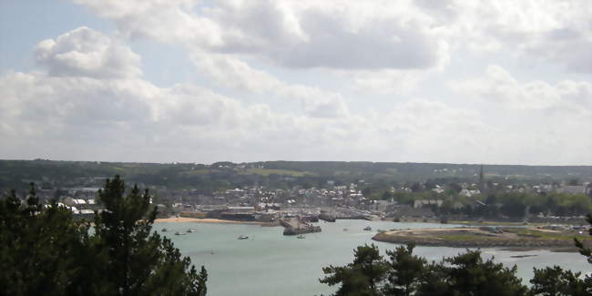 Vue d'ensemble depuis la tour de Kerroc'h à Ploubazlanec - Paimpol (22500) - Côtes-d'Armor