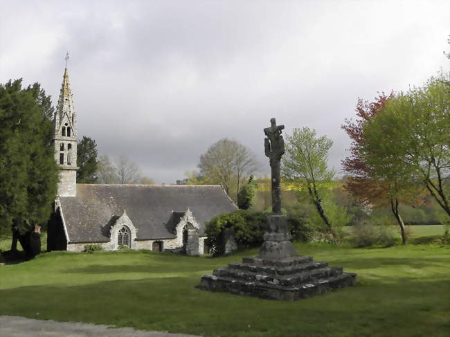 La chapelle de Lansalaün - Paule (22340) - Côtes-d'Armor