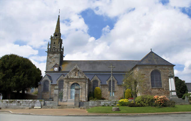 L'église Saint-Pierre - Prat (22140) - Côtes-d'Armor