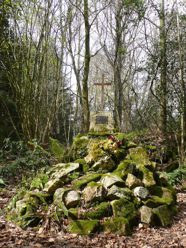 La tombe du marquis de la Rouërie - Saint-Denoual (22400) - Côtes-d'Armor