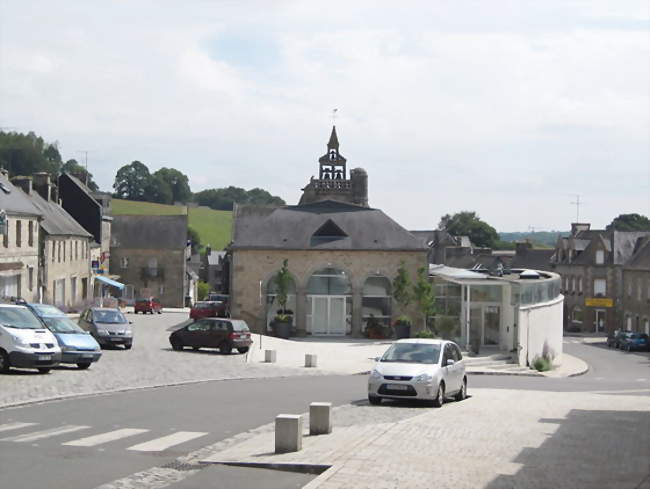Place Kreisker à Saint Nicolas du Pélem - Saint-Nicolas-du-Pélem (22480) - Côtes-d'Armor