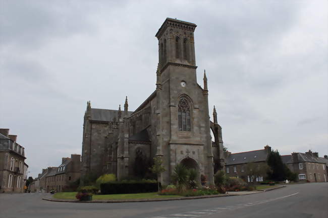 L'église Notre-Dame - Le Vieux-Marché (22420) - Côtes-d'Armor