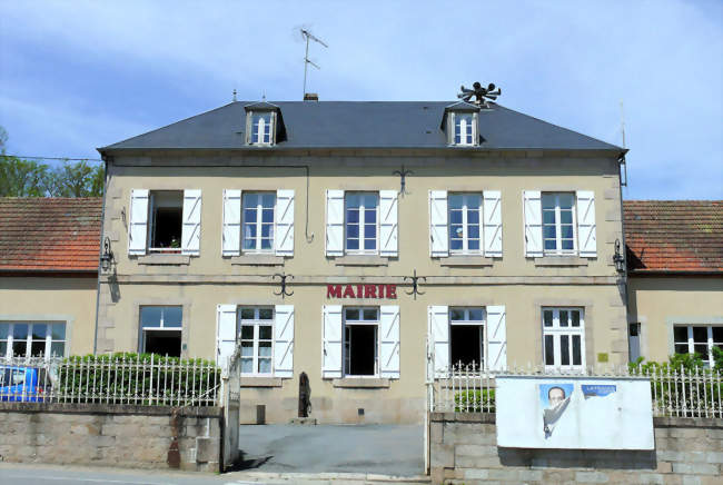 Mairie - Clugnat (23270) - Creuse