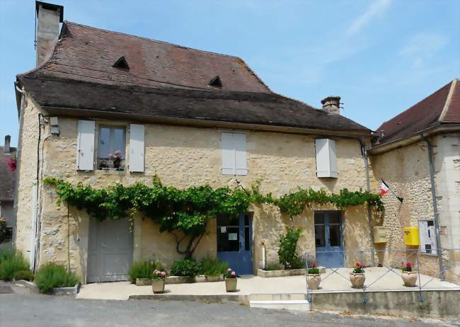 La mairie de Bars - Bars (24210) - Dordogne