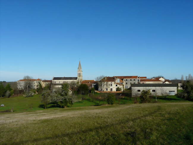Le village de Bourrou - Bourrou (24110) - Dordogne