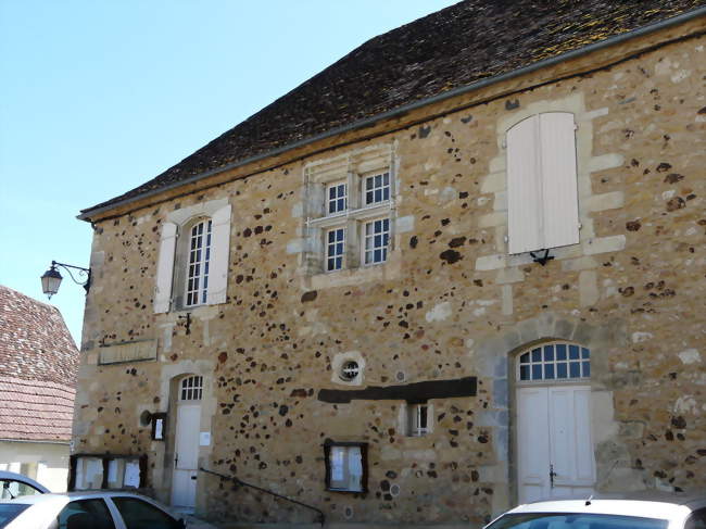 La mairie de Cendrieux - Cendrieux (24380) - Dordogne