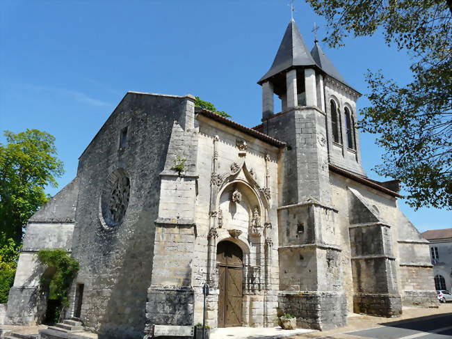 L'église Saint-Christophe de Champagnac-de-Belair - Champagnac-de-Belair (24530) - Dordogne