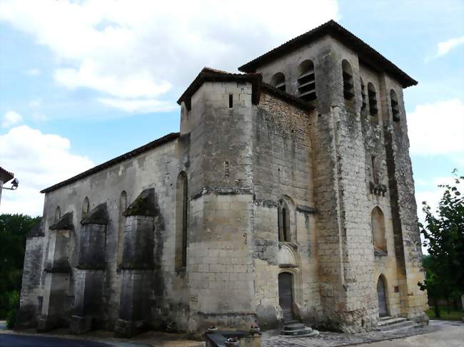 L'église fortifiée de Chantérac - Chantérac (24190) - Dordogne