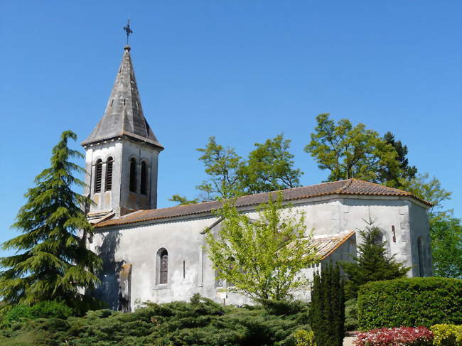 L'église Saint-Pierre d'Eygurande - Eygurande-et-Gardedeuil (24700) - Dordogne