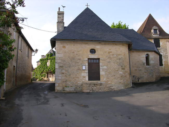 La chapelle dans le bourg des Farges - Les Farges (24290) - Dordogne