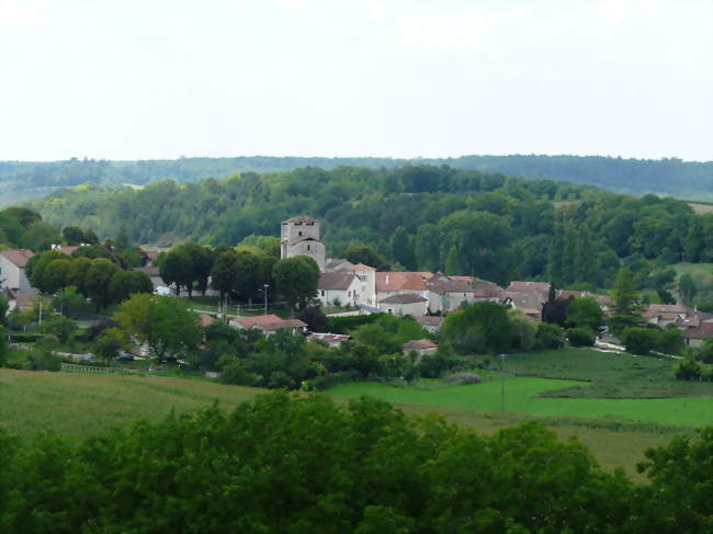 Le village de Grand-Brassac - Grand-Brassac (24350) - Dordogne