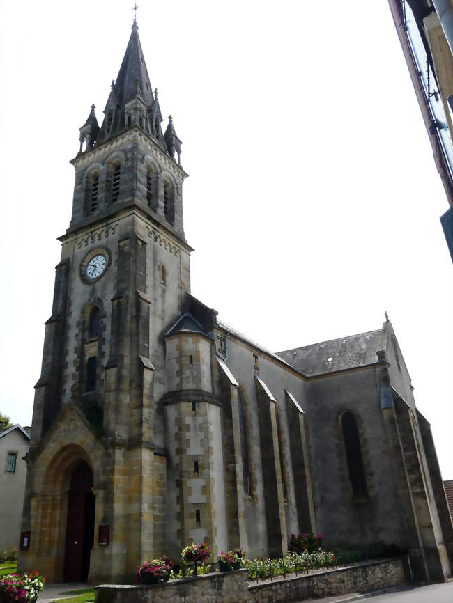 L'église Saint-Pierre-ès-Liens de Lanouaille - Lanouaille (24270) - Dordogne