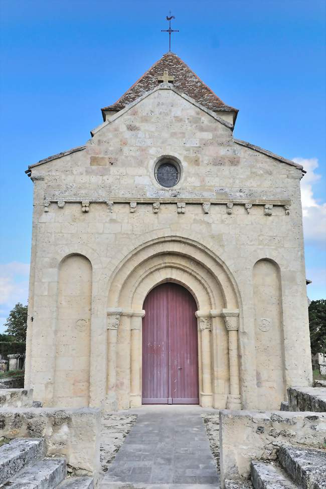 L'église de Montpeyroux - Montpeyroux (24610) - Dordogne