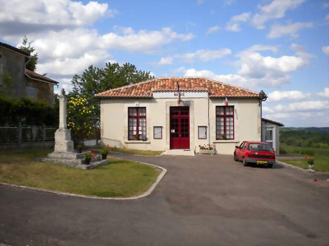 La mairie de Puyrenier - Puyrenier (24340) - Dordogne
