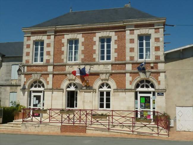 Visite commentée de La Roche-Chalais