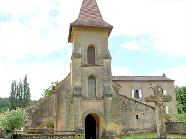 L'église Saint-Amand de Saint-Amand-de-Belvès - Saint-Amand-de-Belvès (24170) - Dordogne