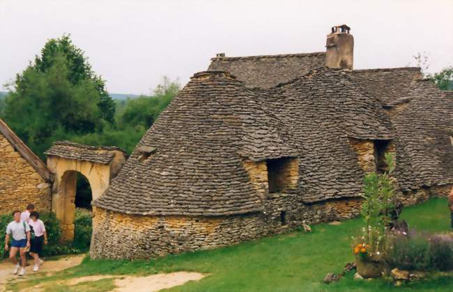 Les cabanes du Breuil à Saint-André-d'Allas - Saint-André-d'Allas (24200) - Dordogne