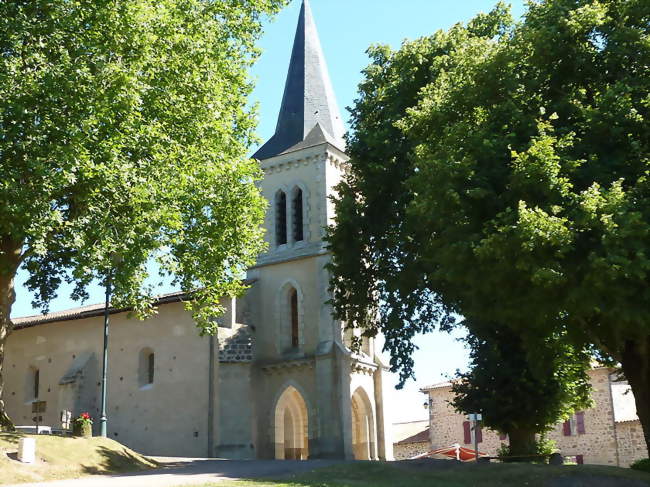 L'église de Saint-Barthélemy-de-Bussière - Saint-Barthélemy-de-Bussière (24360) - Dordogne