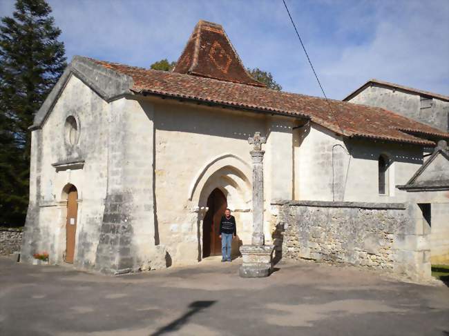 L'église de Sainte-Croix-de-Mareuil - Sainte-Croix-de-Mareuil (24340) - Dordogne