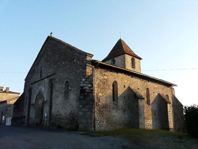 L'église Saint-Étienne de Saint-Estèphe - Saint-Estèphe (24360) - Dordogne