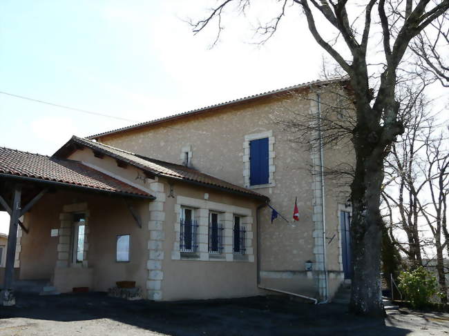 La mairie de Saint-Étienne-de-Puycorbier - Saint-Étienne-de-Puycorbier (24400) - Dordogne