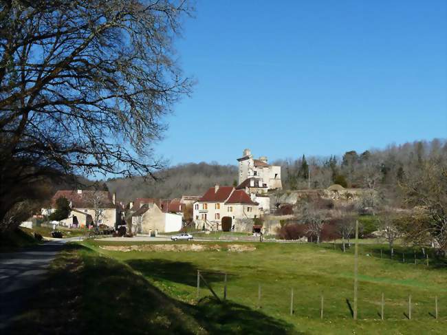 Le village de Saint-Georges-de-Montclard - Saint-Georges-de-Montclard (24140) - Dordogne