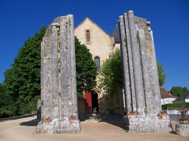 L'église de Saint-Raphaël - Saint-Raphaël (24160) - Dordogne
