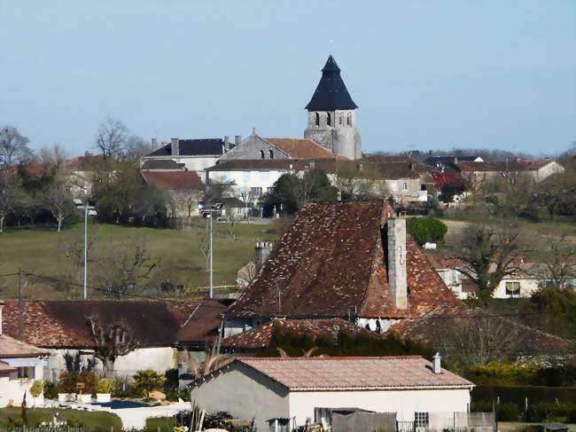 Le bourg de Sorges - Sorges (24420) - Dordogne