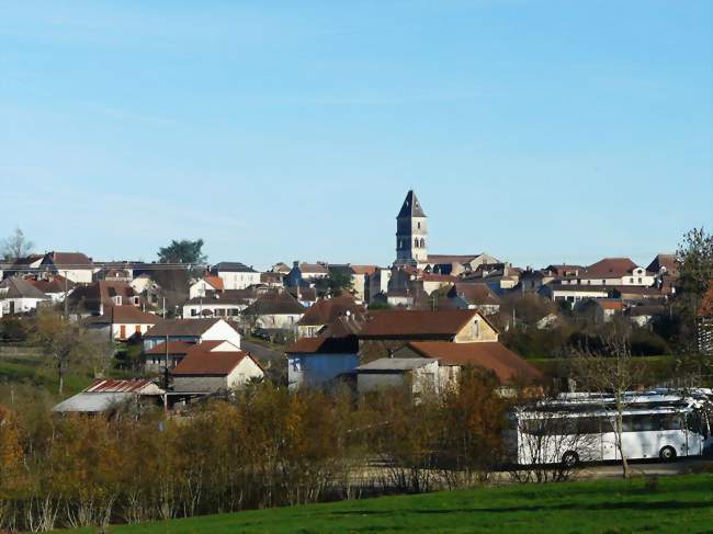 La ville de Thiviers, vue depuis le sud - Thiviers (24800) - Dordogne