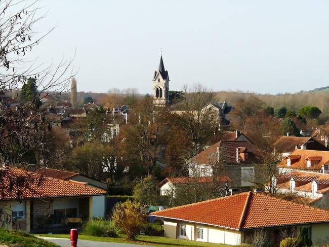 Le bourg de Tocane-Saint-Apre - Tocane-Saint-Apre (24350) - Dordogne