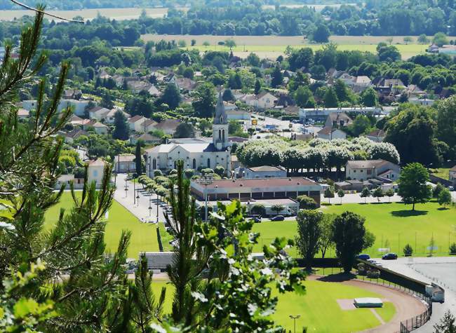 Vue générale du bourg de Trélissac - Trélissac (24750) - Dordogne