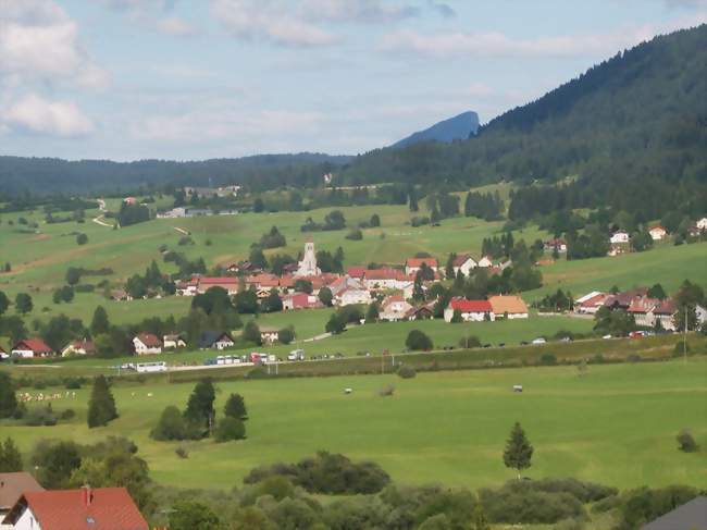 Vue générale de Longevilles-Mont-d'Or - Longevilles-Mont-d'Or (25370) - Doubs