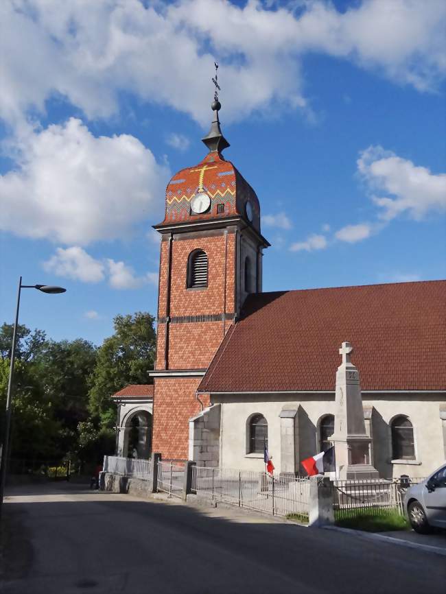 Église de La Planée, avec son clocher comtois caractéristique - La Planée (25160) - Doubs