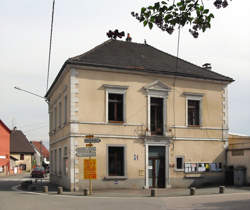 Opérateur(trice) assemblage-montage industrie cuirs peaux