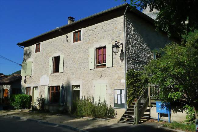 La mairie - Échevis (26190) - Drôme