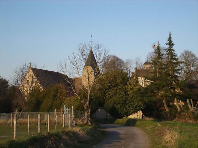 Vue depuis la vallée - Chambray (27120) - Eure