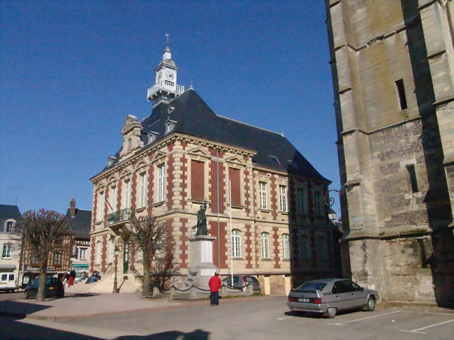 Mairie - Étrépagny (27150) - Eure